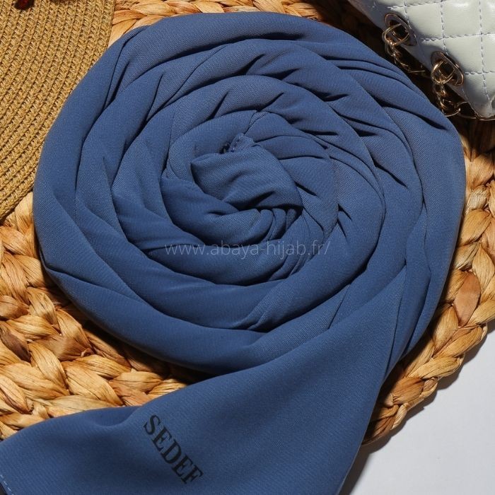 hijab soie de medine a enfiler bleu sedef hijab soie de medine a enfiler bleu sedef