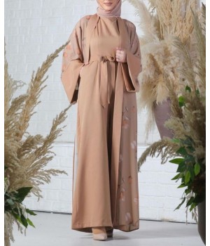 Ensemble Janna Camel