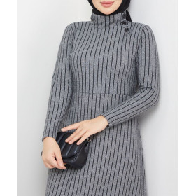 robe longue hijab à col roulé  couleur gris