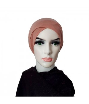 Bonnet sous hijab croisé